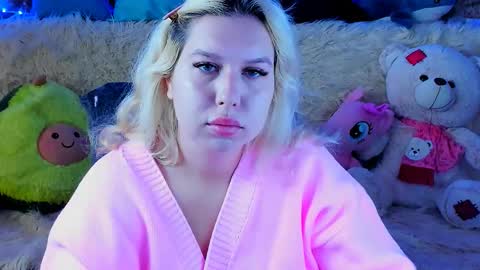 ChloeRicci online show from September 21, 9:13 am