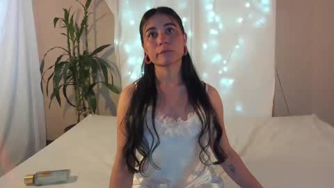 Snapshot of chloeturner_ chatting on February 24, 6:04 pm ChloeTurner online show from February 24, 6:04 pm