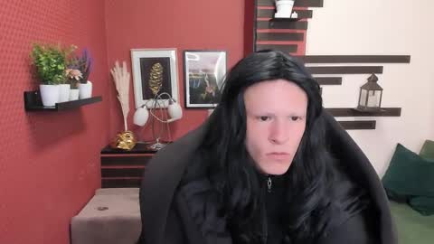 Chloe online show from September 29, 10:47 am