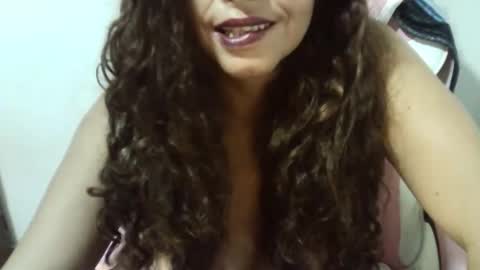 chochohot45 online show from January 28, 7:11 am