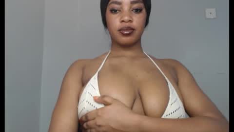 ESTHER online show from September 22, 9:13 am