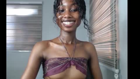 choco_petitqueen online show from December 3, 7:42 am