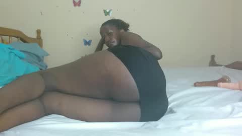 chocolatebony_ online show from February 11, 7:05 pm