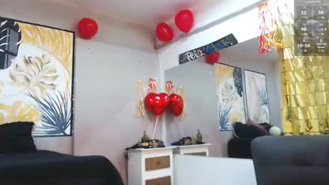 Snapshot of choreythaiylor chatting on February 25, 2:15 pm Chorey Thaylor online show from February 25, 2:15 pm