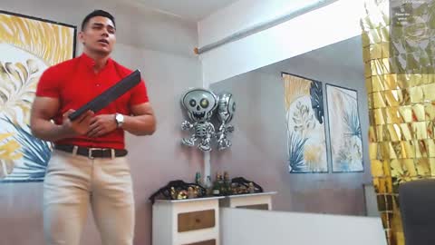 Snapshot of choreythaiylor chatting on February 2, 9:02 pm Chorey Thaylor online show from February 2, 9:02 pm