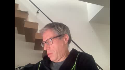 Snapshot of choupipat1 chatting on March 6, 8:09 am choupipat1 online show from March 6, 8:09 am