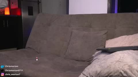 chris_morton online show from February 17, 6:42 am