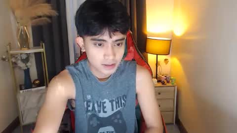 Shawty Chris online show from October 18, 8:18 am