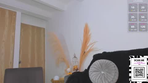 Chrishell online show from September 28, 5:05 am