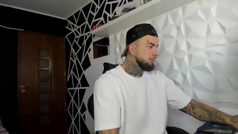 Chris Jordan online show from October 22, 6:27 am