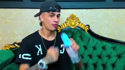 Chris online show from October 22, 12:07 pm