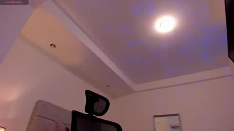 chrismorgan24 online show from March 21, 2:06 am