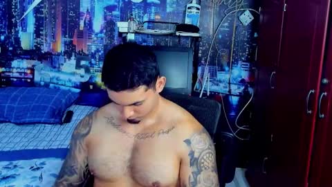 Chriss Stewart online show from December 5, 3:28 am