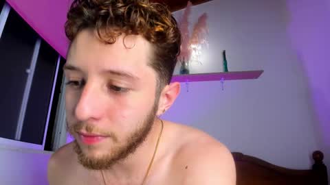 Hi dont forguet to follow me    online show from November 9, 5:55 am