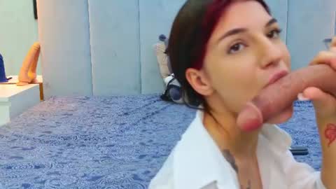 christahot online show from July 17, 6:59 am