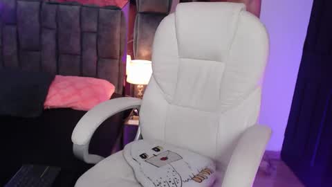 Christal online show from October 16, 7:30 am