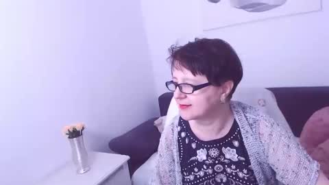 Christa online show from March 9, 8:07 am