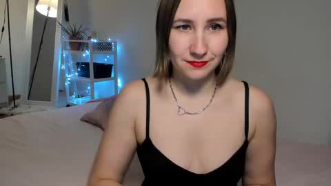 christina rosse online show from March 12, 4:56 pm