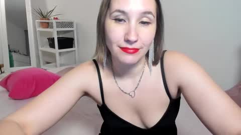 christina rosse online show from February 1, 5:05 pm