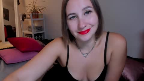christina rosse online show from October 6, 5:42 pm