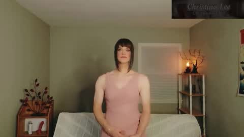 Christina Lee online show from January 17, 1:37 am