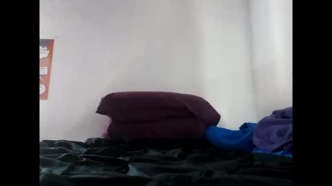 Christina Saunters online show from December 3, 5:49 pm