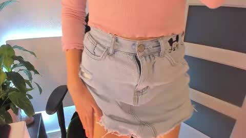 Christine Cardo online show from October 2, 10:19 pm