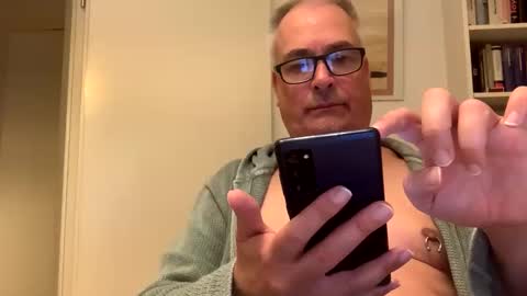 christoph_bare online show from October 13, 7:05 pm