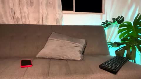 Christopher online show from December 4, 9:56 am