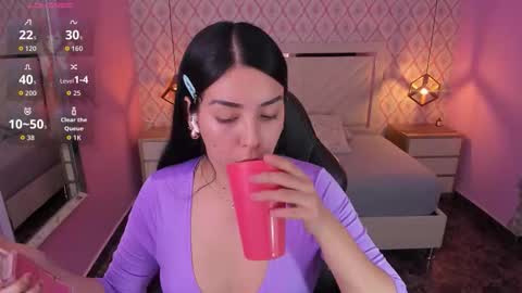 CHRISTY  online show from November 19, 7:45 pm