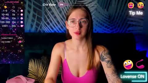 Snapshot of christycrayme chatting on September 16, 11:08 pm ChristyCrayme online show from September 16, 11:08 pm