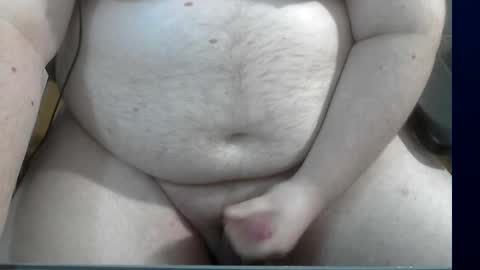 Snapshot of chubbycock_89 chatting on December 1, 4:32 pm chubbycock_89 online show from December 1, 4:32 pm