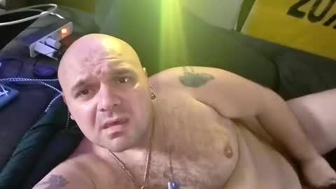 Chubbydutch man online show from October 25, 7:19 am