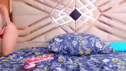 chubbykinkyygirl online show from October 13, 12:51 pm