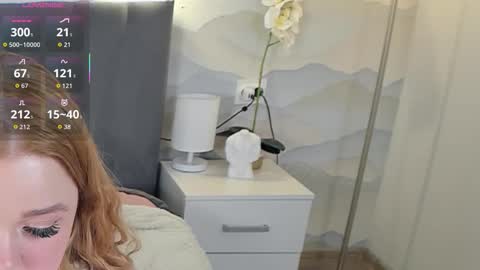 Kelly online show from September 27, 6:38 pm