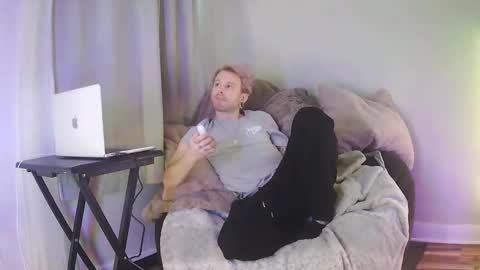 ChubsChadwell online show from November 27, 1:19 pm