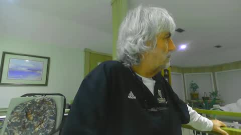 chuck354139 online show from January 10, 3:39 am