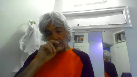chuck354139 online show from January 5, 4:25 am
