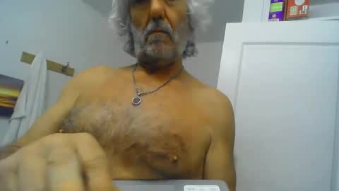 chuck354139 online show from January 9, 3:04 am
