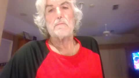 chuck354139 online show from January 3, 3:38 am