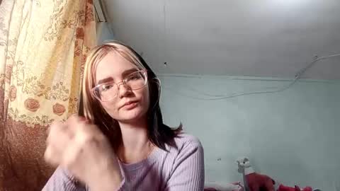 Lisa online show from November 22, 10:02 am