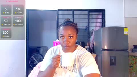 ciaraebonyxxx online show from February 14, 8:21 am
