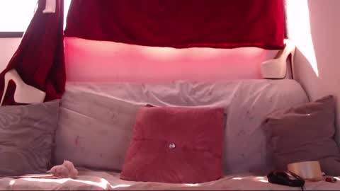 cicimom online show from February 1, 7:13 pm