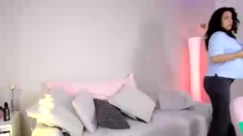 Cici online show from June 14, 4:53 pm