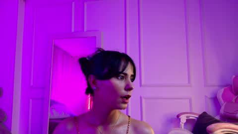 Snapshot of cielo_bm chatting on September 10, 1:56 pm Cielo online show from September 10, 1:56 pm