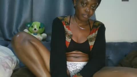 cilia petite online show from May 22, 8:32 am