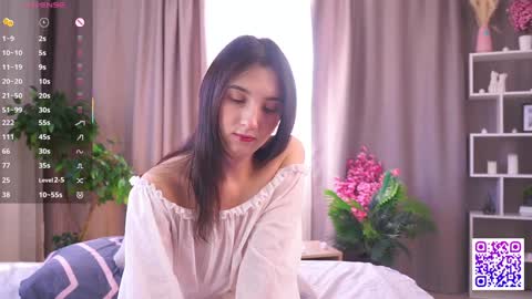   L  online show from March 13, 4:49 am