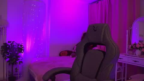 Cin Bellamy online show from October 30, 6:14 am