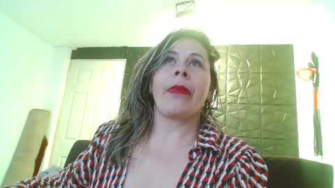 cinthia1609 online show from October 1, 8:41 pm