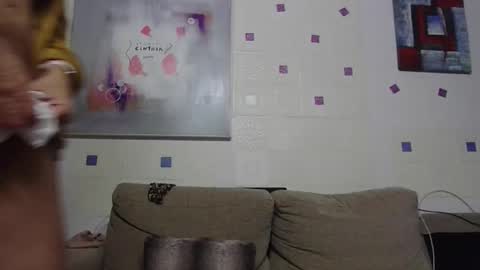 Snapshot of cinthia2525 chatting on January 11, 3:20 pm cinthia2525 online show from January 11, 3:20 pm
